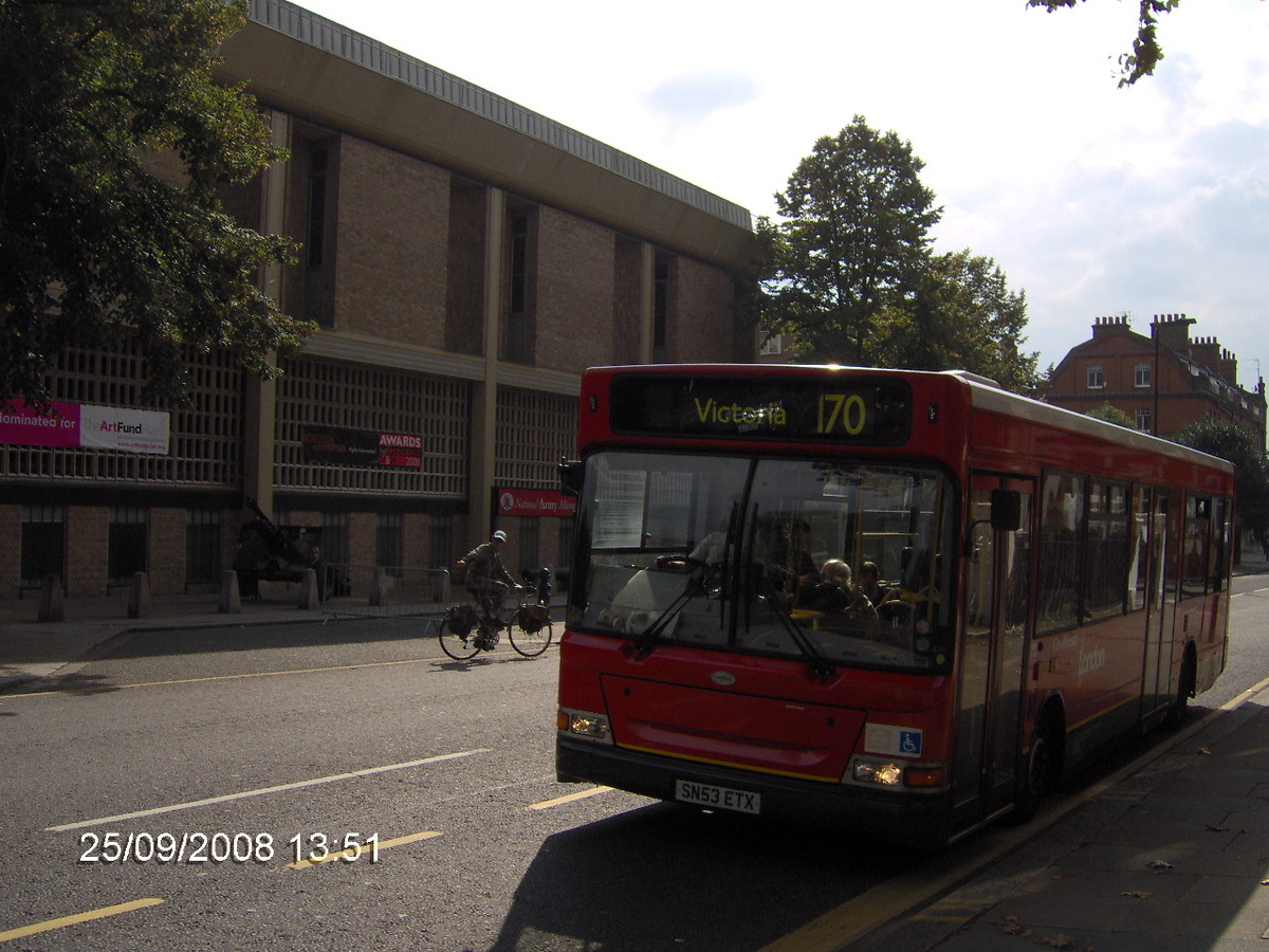 170 To Victoria. London General LDP241 SN53ETX.